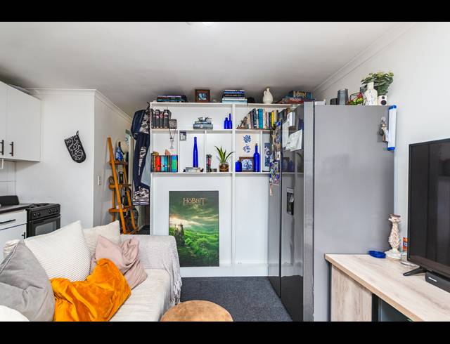 BEDROOM STUDIO APARTMENT FOR SALE IN BLOUBERG SANDS